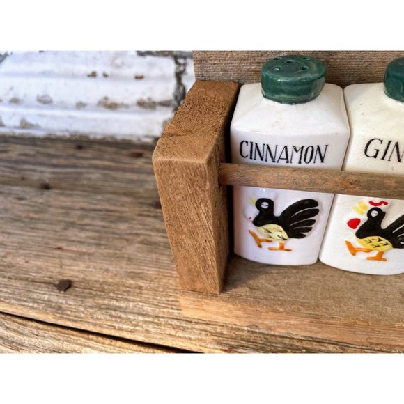 Vintage Spice Rack With Spice Jars Rooster Chicken Farmhouse - Picture 13 of 16